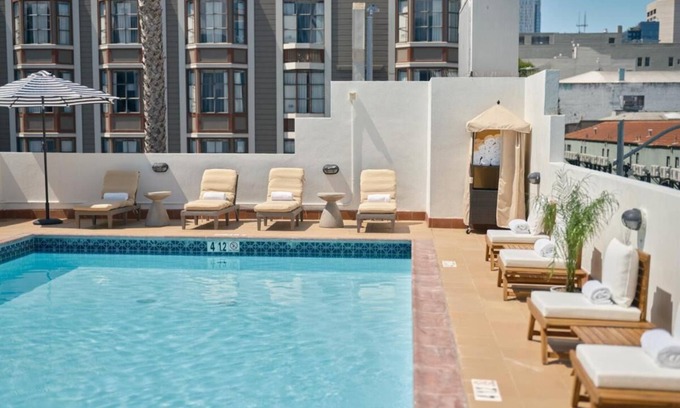 Downtown San Francisco Hotel | 2 Charming Unit with Rooftop Pool, Near Yerba Buena & Chase Center