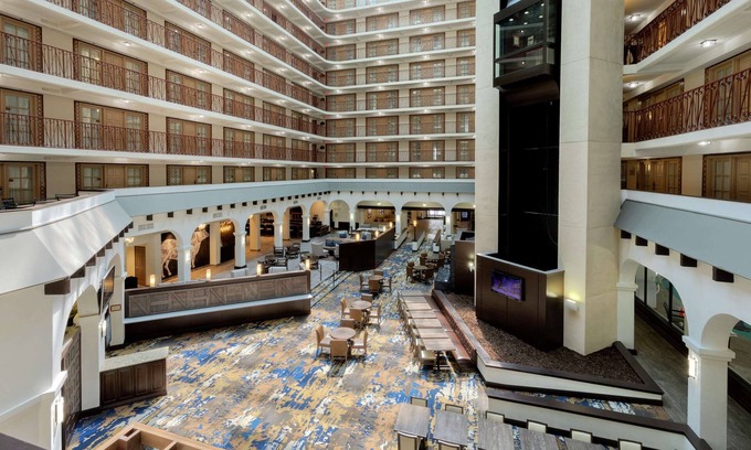 Tulsa Hotel | 2 Connecting Suites at a Hotel