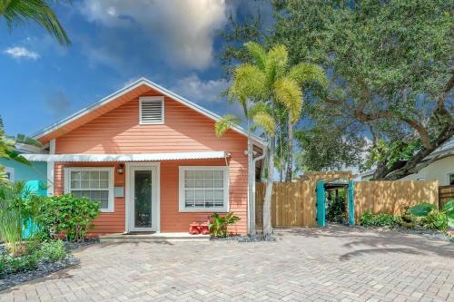 Lake Worth House | 2-cottage Downtown Oasis, Poolspa By Pmi