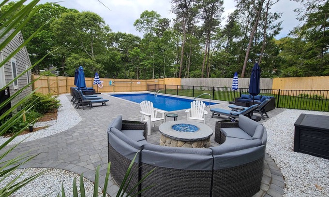 North Eastham House | 2 Homes -10 Min Walk to Beach. NEW 18x36 In Ground Pool-Backyard Gathering Space