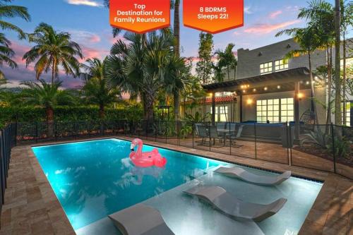 Palm Beach - West Palm Beach House | 2 Mansions with Pool & BBQ Sleeps 22