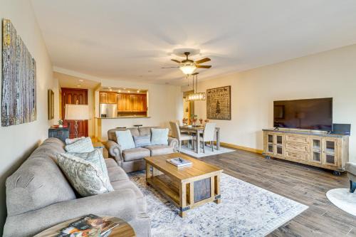 Angel Fire Apartment | 2 Mi to Angel Fire Resort Luxury Condo with Balcony