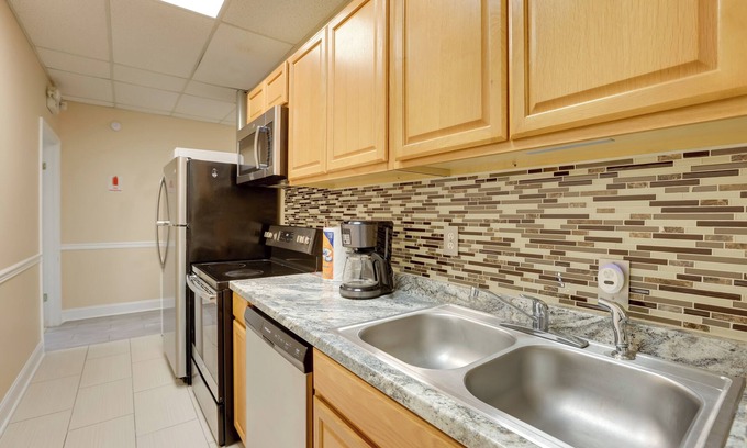 Glen Iris Apartment | 2 Mi to UAB Campus - Apartment in Birmingham