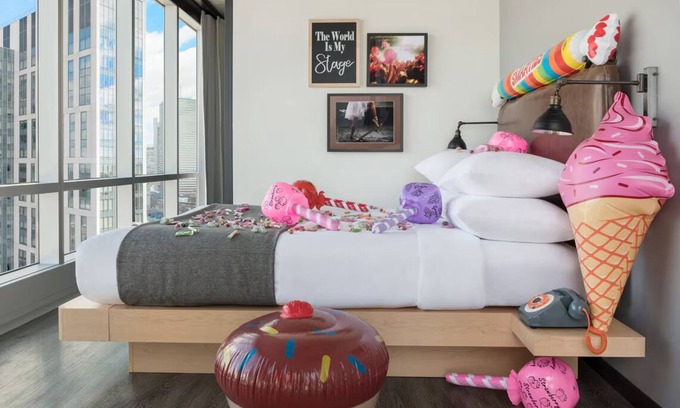 Chinatown Hotel | 2 Queen Rooms at Moxy Boston Downtown - Pet-Friendly, Sleek & Great Location!