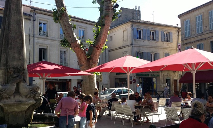 St.-Remy-de-Provence Apartment | 2 room apartments in the old center/bedroom + lounge in the old city