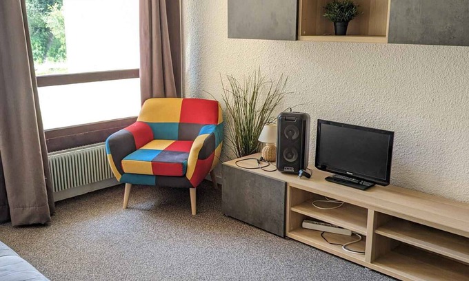 Prapoutel Apartment | 2-room apartment at the foot of the slopes with balcony and ski locker