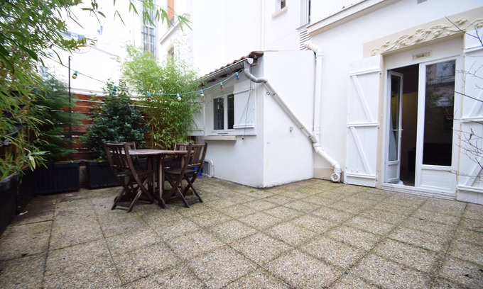 Levallois-Perret Apartment | 2-room apartment with terrace, near Paris