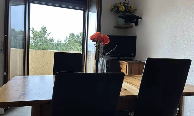 Narbonne Apartment | 2-room apartment sleeps 4 SAINT PIERRE LA MER