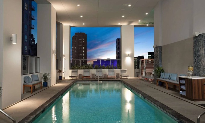 Downtown Miami Hotel | 2 Rooms in DT Miami Condo w/Rooftop Pool & Sunset Views, Close to South Beach!