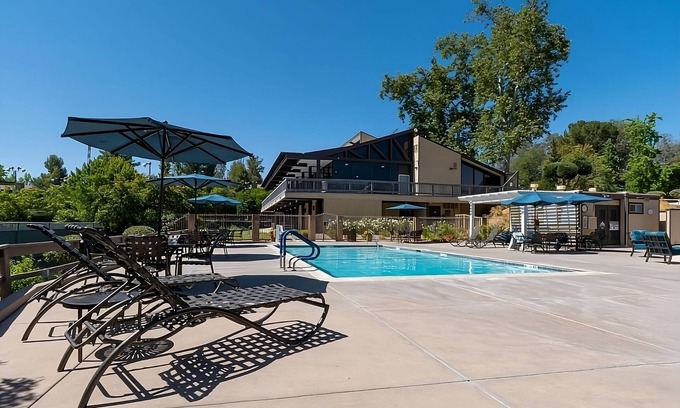 San Diego Country Estates Hotel | 2 Spacious Units | Full Kitchens & Pool Access | Ramona San Diego