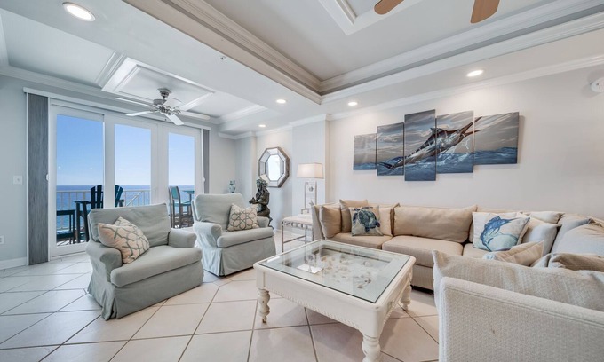 Crystal Beach Condo | 2-Story Penthouse at The Inn at Crystal Beach! Beachfront Designer 5BR/4BA. Sleeps 14