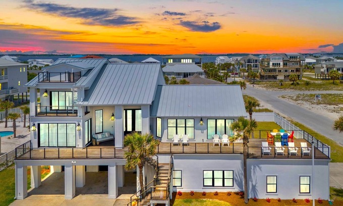 Villa Segunda House | 20 ft from Beach Access, Sleeps 31, Pool, Bikes, Ping Pong, 2 Kitchens, Pets