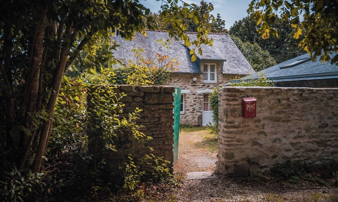Moelan-sur-Mer Other | 200-year-old forge with fireplace in the countryside