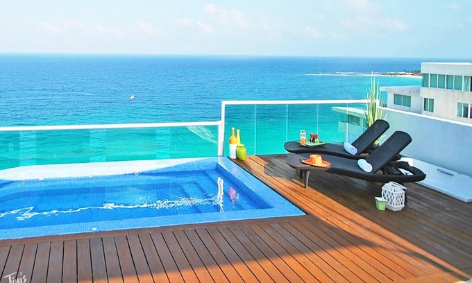 Zona Hotelera Condo | #2000-Tim’s Ocean Condos – Beachfront – Huge Private Terrace & 2 Private Pools!