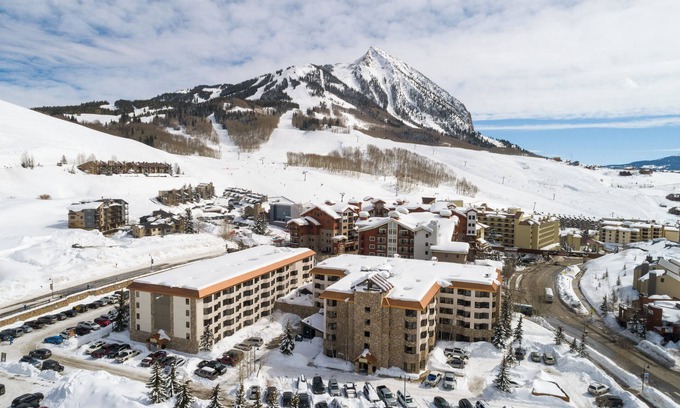 Crested Butte Condo | 205 Base area slope side views Mt. Crested Butte. Pet friendly