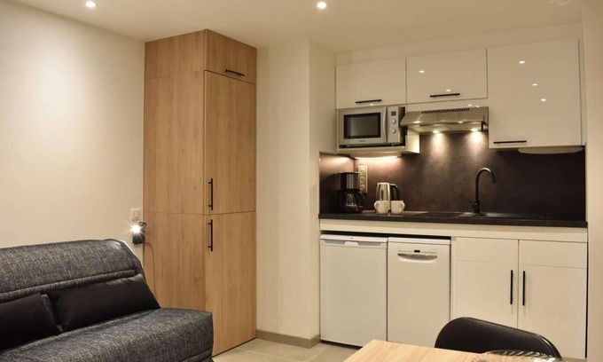 Meribel Apartment | 20m from ski slopes, 4th floor, balcony, ski locker, 19m², Méribel