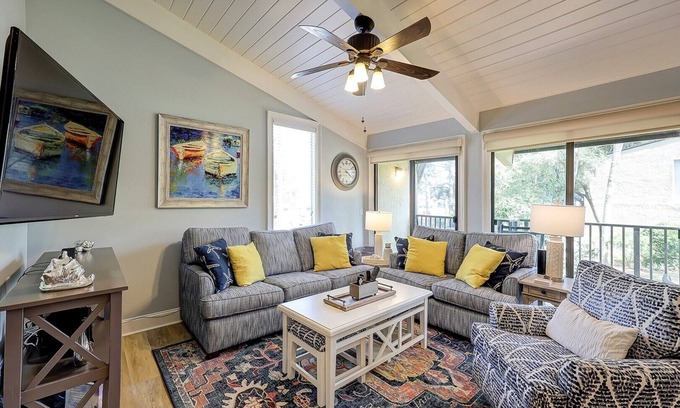Hilton Head Island Condo | 21 Hilton Head Beach Villas-3 Bedroom Oceanfront Complex