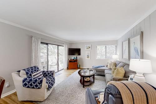Fernandina Beach Apartment | 2120 Beach Wood