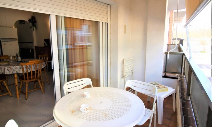 Roses Town Center Apartment | 2190 LAS MURALLAS 1-1, VERY WELL LOCATED, CLOSE TO SHOPS AND THE BEACH, CIUDADELA DE ROSES AREA.