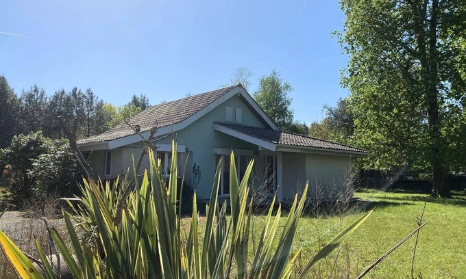 Hourtin Villa | 221- Charming hourtinaise house with breathtaking view of the forest for 6 to 7 people