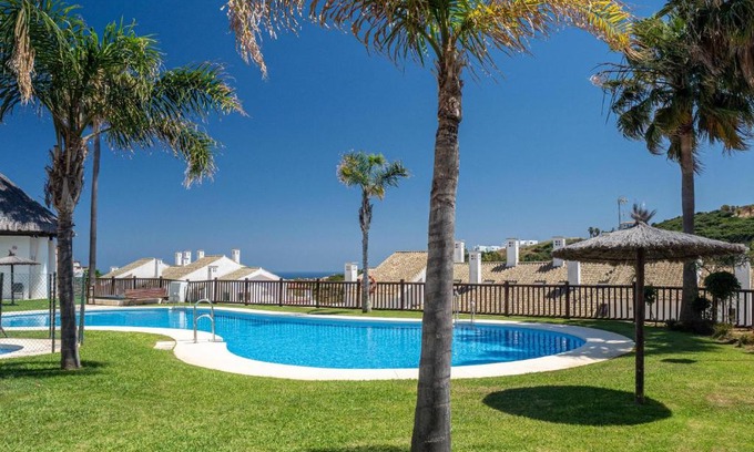 San Roque Apartment | 2289-Amazing 3 bedrooms on Alcaidesa Golf-sea view