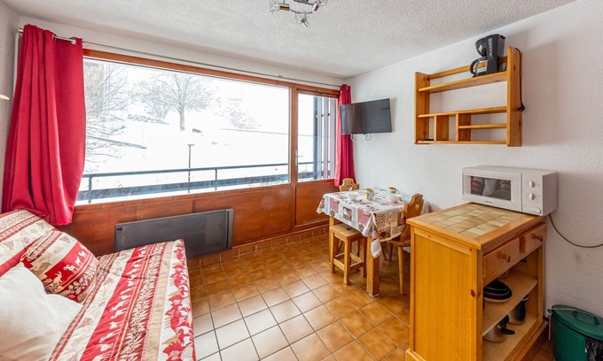 Saint-Francois-Longchamp Apartment | 24m² studio for 4 people, close to slopes and shops