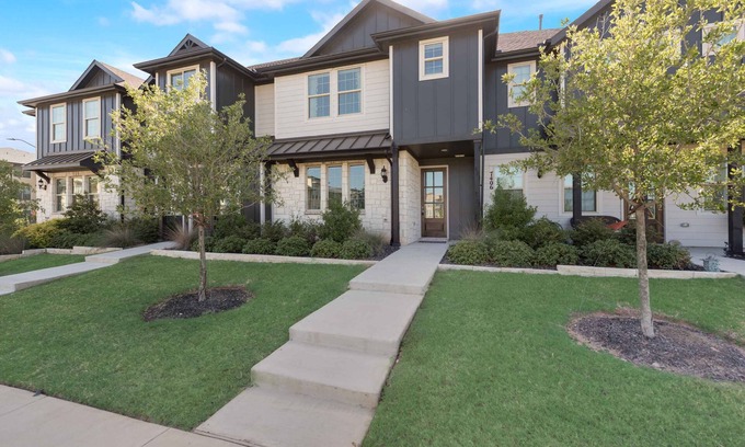 Tarrant County Apartment | 25% OFF 3BD - TownHome - Tavolo Pk F.Worth - FW001