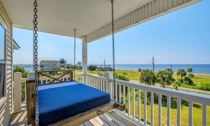 Alligator Point House | 25% off for November thru February. 4 porches with panoramic views