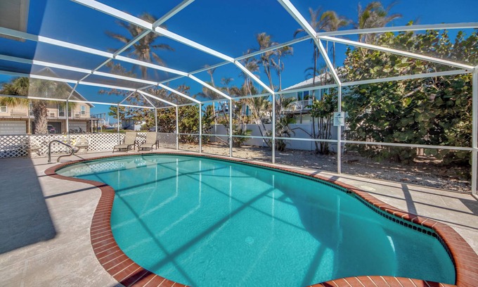 Fort Myers Beach House | 280 Ostego - Pet Friendly Pool Home by the Beach & Times Square!