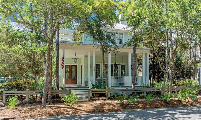 Watercolor House | 294 Spartina Cir: 5 BR, 4 BA House in Santa Rosa Beach, Sleeps 11