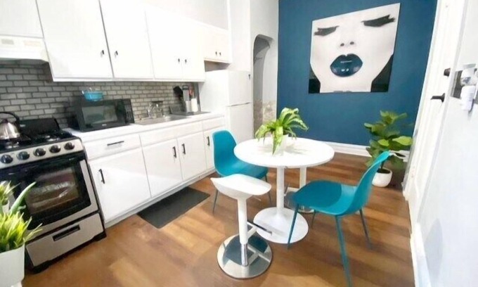 Flatlands Apartment | 2BD w/workspace in Vibrant Apt