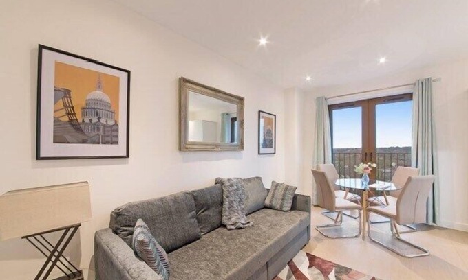 St Albans Apartment | *2Bed |Perfect for Contractors/Families, 6 Guests