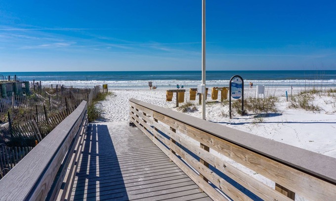 Seagrove Beach Condo | 2BR/2BA condo located in Seagrove Beach! Don't miss out on this Condo!