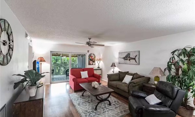 Naples Condo | 2BR/2BA South Naples Condo