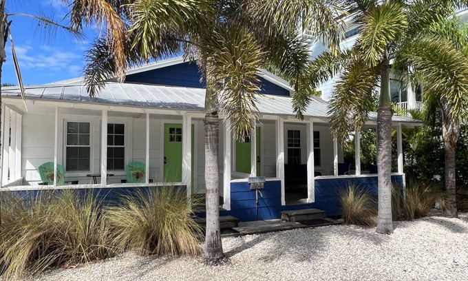Bradenton Beach Cottage | 2BR East Unit of Beach to Bay Cottage.just 100 feet from Gulf Beach!