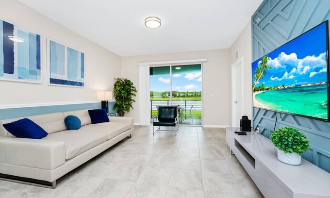 Kissimmee Apartment | 2BR Family Condo Near Disney, Universal & More!