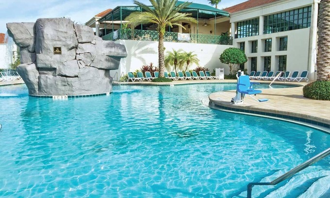Kissimmee Condo | 2br Lockoff Condo Family Vacation w/Theme Parks!