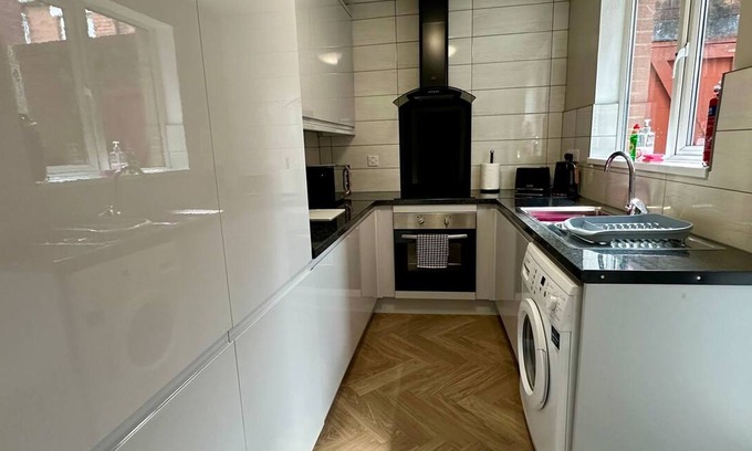 Ormeau House | 2br Ormeau Central in Belfast