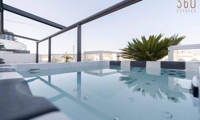 Sliema Apartment | 2BR Penthouse Paradise w/Jacuzzi & BBQ in Sliema