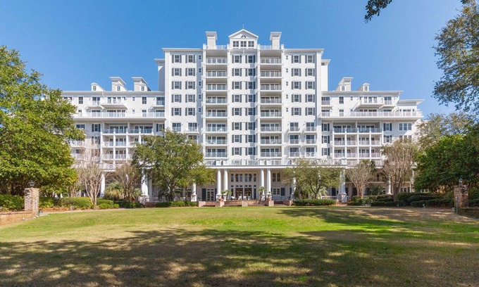 Baytowne Wharf Condo | 2BR Suite in Lasata at Sandestin Golf and Beach Resort