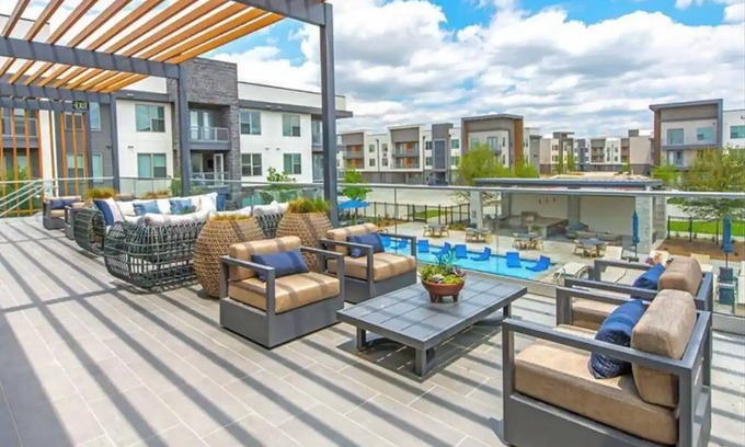 Fort Worth Apartment | 2Brd Luxury Suite with Pool in Fort Worth Texas