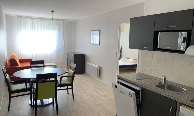 Centre Ville Rive Gauche Condo | 2p supérieur + terrasse | Quartier Flaubert, Rouen