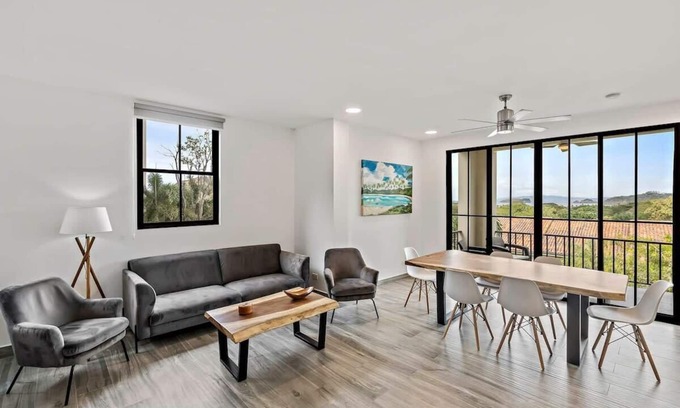 Coco Condo | 3-BD on 3rd Floor with Great Ocean View