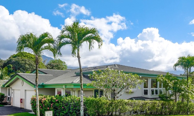 Princeville House | 3 Bdr Villa-Experience the best of Princeville in this paradise! Pool-jacuzzi-AC