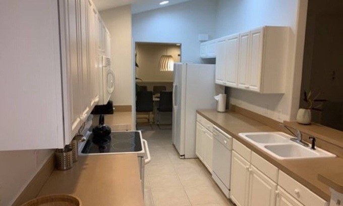 Fort Myers Condo | 3 BED AND 2 BATHS gated golf community