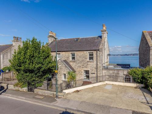 Brixham House | 3 Bed in Brixham BX007