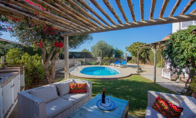El Palmar Villa | 3 bed villa with private pool,sleeping 2-6 guests