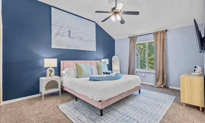 South Arlington House | 3 Bed W/Pool I 15 Mins to AT&T Stadium & Six Flags
