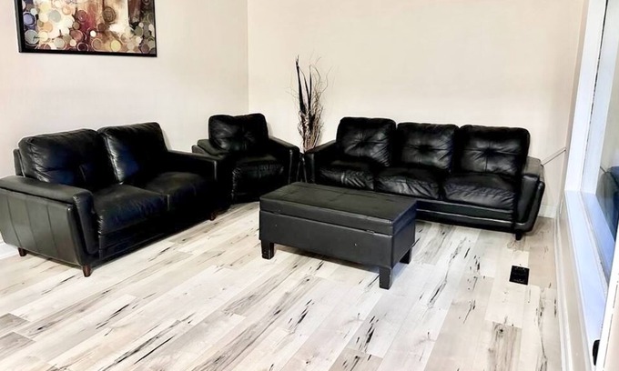 Rosemount House | 3 bedroom 2 full washroom house near Fairview Park Mall