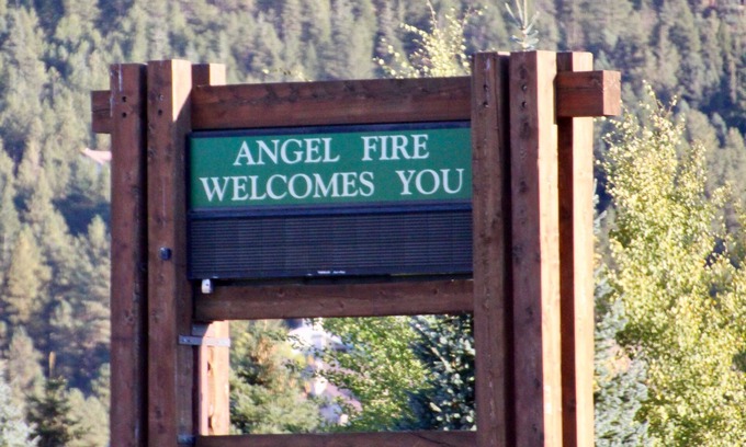 Angel Fire Condo | 3 Bedroom/3 Bath Condo Close to Lifts